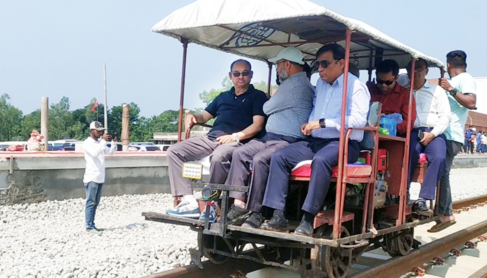 কক্সবাজারে পরীক্ষামূলক ট্রেন চলবে ২ নভেম্বর, উদ্বোধন ১০ দিন পর: রেলমন্ত্রী