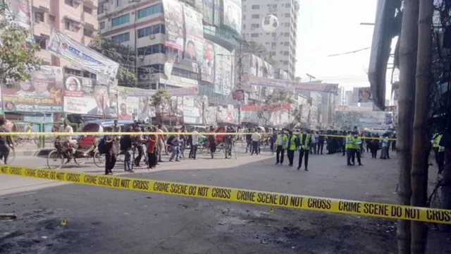 ‘ক্রাইম সিন’ বিএনপির কার্যালয়, কাজ করছে সিআইডি