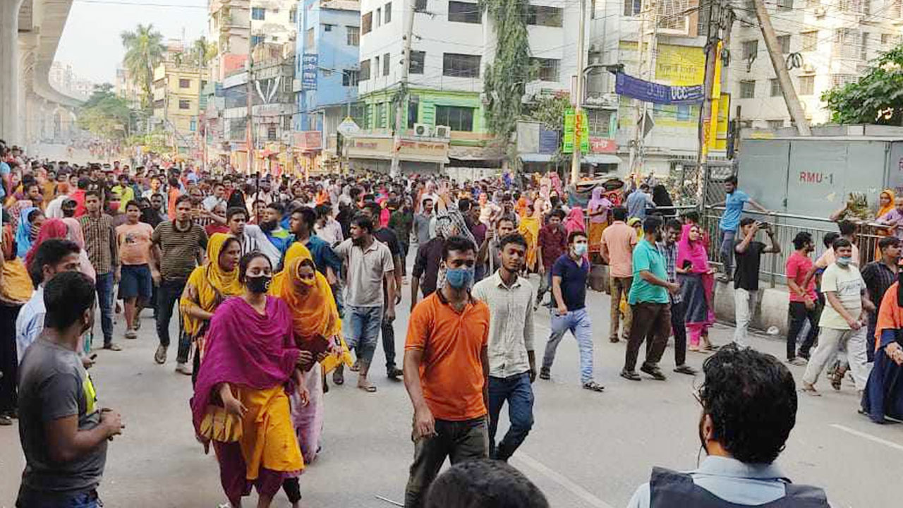 ন্যূনতম মজুরি প্রত্যাখ্যান পোশাক শ্রমিকদের: শুক্রবার প্রতিবাদ সমাবেশ