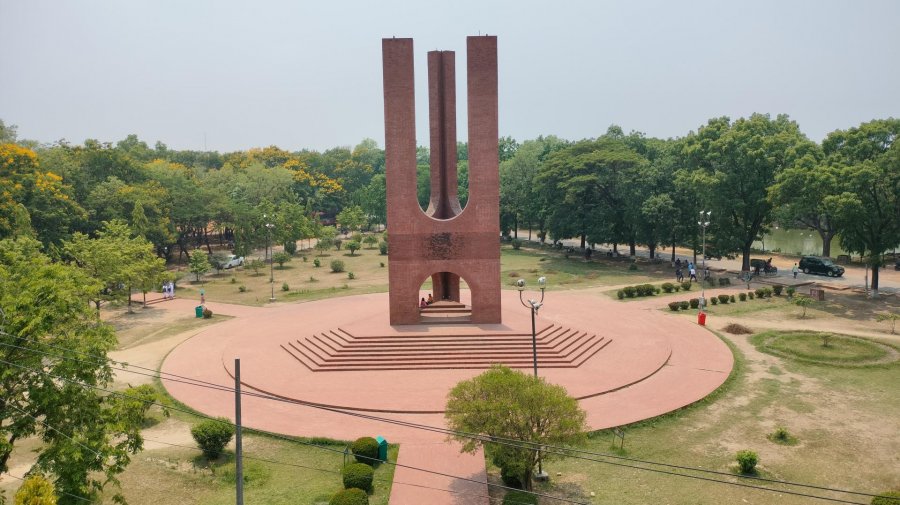 মাস্টারপ্ল্যান ছাড়াই ঈদের ছুটিতে জাবিতে ভবন নির্মাণে তোড়জোড়