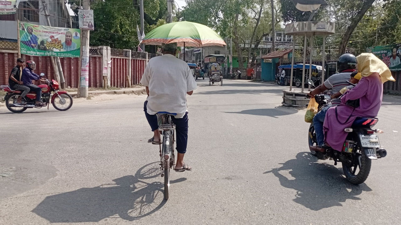 চুয়াডাঙ্গায় দেশের সর্বোচ্চ তাপমাত্রা ৪৩ ডিগ্রি