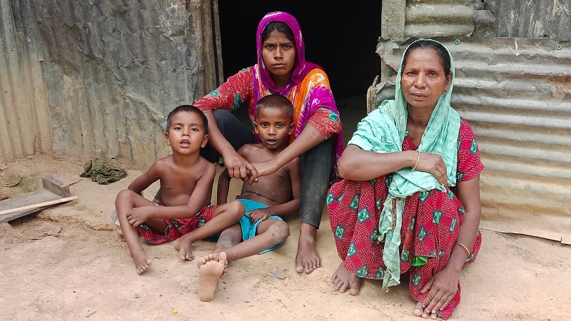 নির্যাতনে চাতাল শ্রমিকের মৃত্যুর ফলে ঈদের আনন্দের বদলে সামিউলের পরিবারে চলছে মাতম