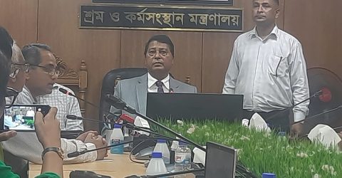 শ্রম আইন নিয়ে টালবাহানা করছে যুক্তরাষ্ট্র : শ্রম প্রতিমন্ত্রী