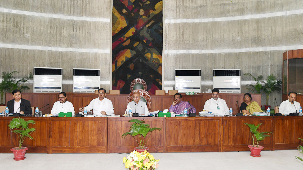 ঠাকুরগাঁওয়ে পানি সংকট, পদক্ষেপ নিতে বলল সংসদীয় কমিটি