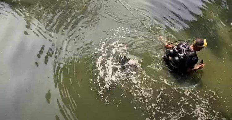 মহাখালী লেকে ফের অভিযান, শিশু পানিতে পড়া নিয়ে সন্দেহ