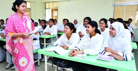 মাধ্যমিক পর্যায়ের শিক্ষাপ্রতিষ্ঠান খুলছে শনিবার