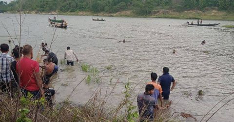 কর্ণফুলী নদীতে পড়ে শ্রমিক নিখোঁজ