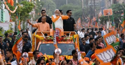 টানা তৃতীয়বার প্রধানমন্ত্রী হওয়ার দৌড়ে মোদি, মনোনয়ন জমা আজ