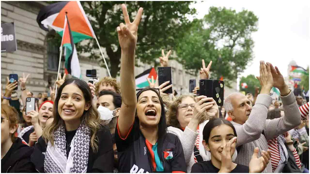 ফিলিস্তিনকে স্বাধীন রাষ্ট্রের স্বীকৃতি দিলো স্পেন-