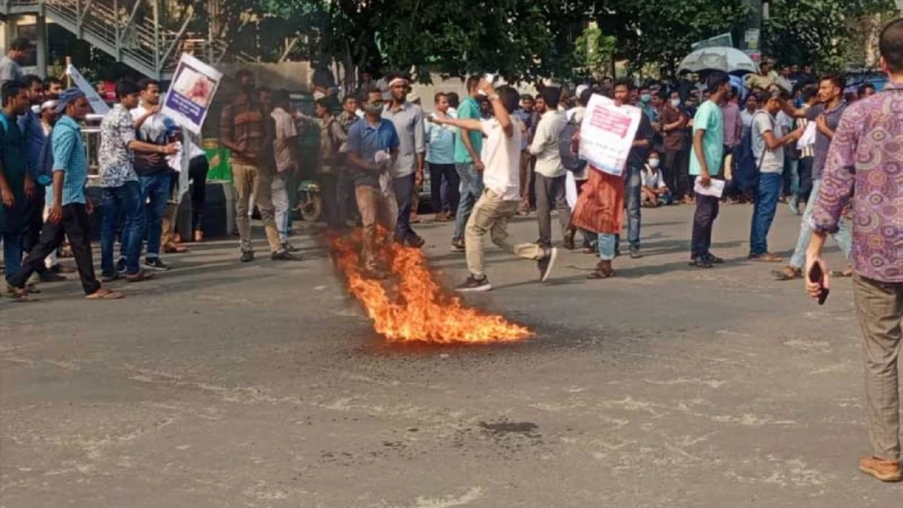 বয়সসীমা ৩৫ চেয়ে আন্দোলন : গ্রেপ্তার ১৪ শিক্ষার্থীর জামিন