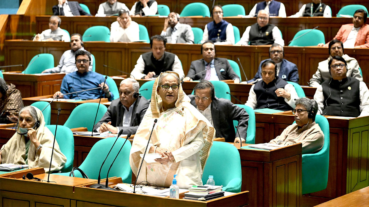 তারেককে ফিরিয়ে আনতে জোর কূটনৈতিক প্রচেষ্টা অব্যাহত রয়েছে : প্রধানমন্ত্রী