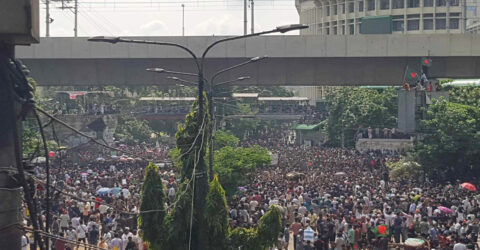 বৈষম্যবিরোধী ছাত্র আন্দোলনের আজ ‘সর্বাত্মক অবস্থান’ কর্মসূচি