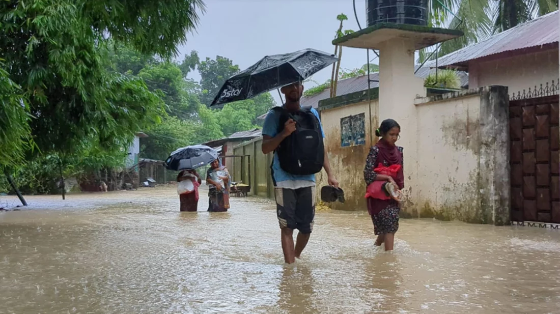 তিনদিনের ভারী বর্ষণে খাগড়াছড়ির নিম্নাঞ্চল প্লাবিত, পানিবন্দী ৪ শতাধিক পরিবার