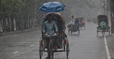 বৃষ্টি কমার আভাস, বাড়তে পারে তাপমাত্রা