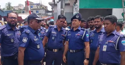 সপ্তাহ পর কর্মস্থলে চাঁদপুরে পুলিশ সদস্যরা