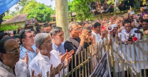 আবু সাঈদের কবর জিয়ারত করলেন মির্জা ফখরুল