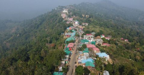 চার দিন ধরে বিদ্যুৎহীন সাজেক, খাবার-পানির সংকটে আটকে পড়া ১৫০০ পর্যটক