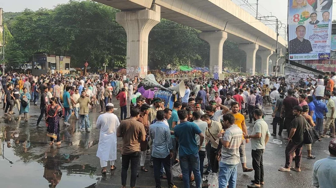 সুস্পষ্ট আশ্বাস না আসা পর্যন্ত শাহবাগে অবস্থানের ঘোষণা শিক্ষার্থীদের