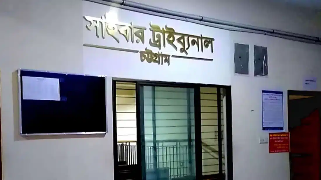 শেখ হাসিনা ও সাবেক ৬ মন্ত্রীর বিরুদ্ধে সাইবার ট্রাইব্যুনালে মামলা