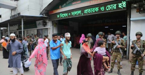 ডাক্তারদের ‘শাটডাউন’ তুলে নেওয়ার অনুরোধ স্বাস্থ্য উপদেষ্টার