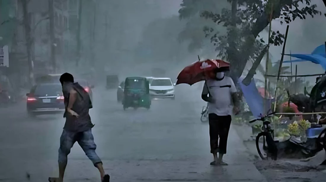 দুপুরের মধ্যে রাজধানীসহ ১৫ অঞ্চলে ঝড়ো হাওয়ার আভাস