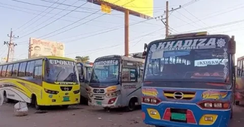 সুনামগঞ্জে মালিক-শ্রমিকদের কর্মবিরতি, ভোগান্তিতে সাধারণ জনগণ