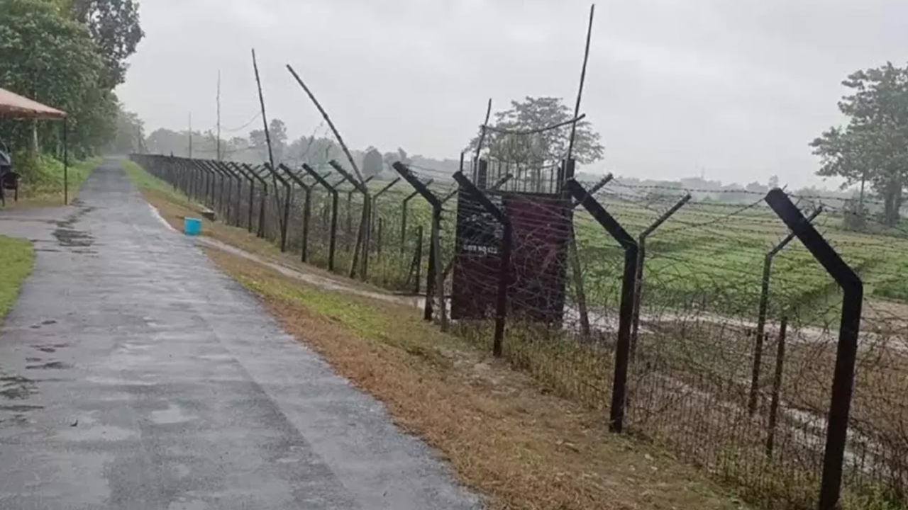 কুষ্টিয়া সীমান্তে সতর্কতা জারি করল বিজিবি