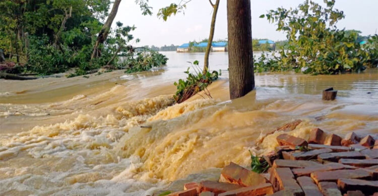 দুর্গাপুরে ঢলের পানিতে ডুবে বৃদ্ধের মৃত্যু