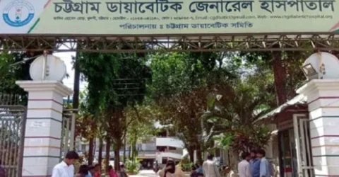 গুরুত্বপূর্ণ ফাইল ও টাকা গায়েবের অভিযোগ