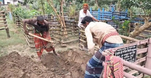 ফরিদপুরে ছাত্র আন্দোলনে নিহত বাসচালক সামচুরের মরদেহ উত্তোলন