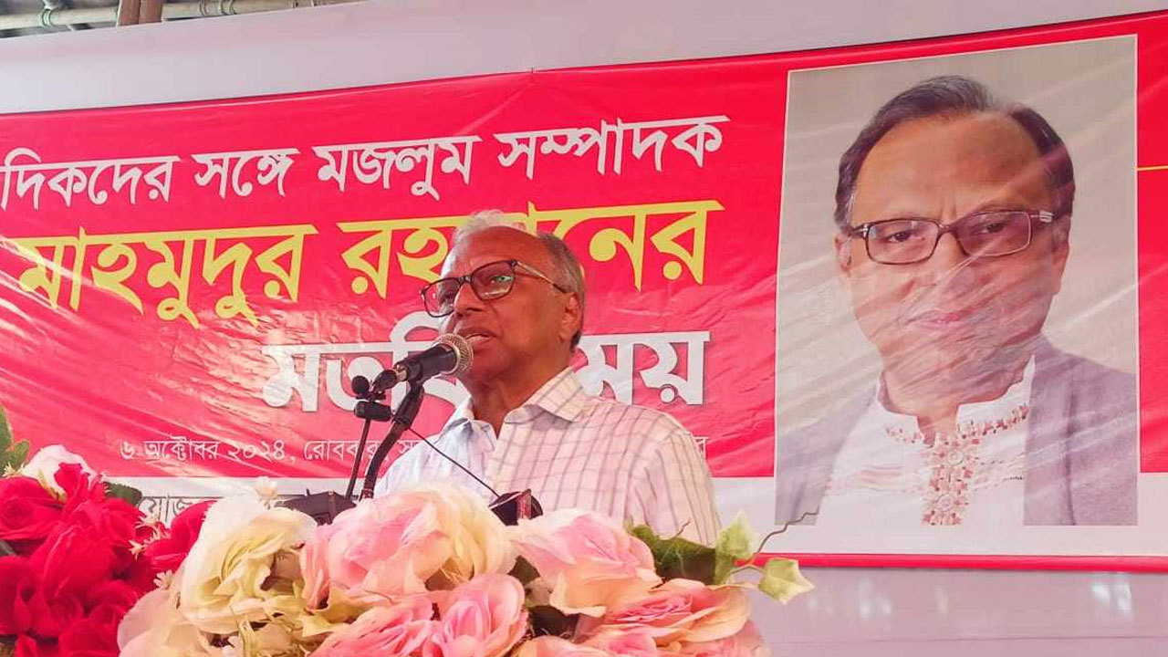 এত আগে ফ্যাসিস্ট হাসিনার সমালোচনা বন্ধ হবে ভাবিনি: মাহমুদুর রহমান