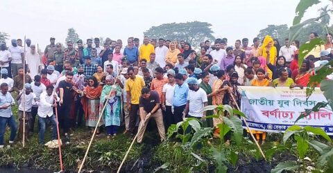 জামালপুরে জাতীয় যুব দিবসে গবাখালী খালে পরিচ্ছন্নতা অভিযান