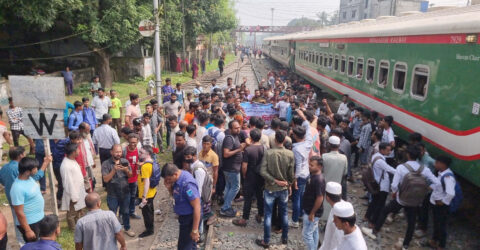 আপাতত বেনাপোল ও সুন্দরবন এক্সপ্রেসের রুট পরিবর্তন হচ্ছে না