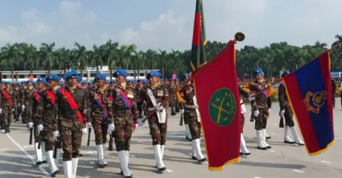 নাটোরের কাদিরাবাদ সেনানিবাসে সেনাবাহিনী প্রধান কুচকাওয়াজ অনুষ্ঠিত