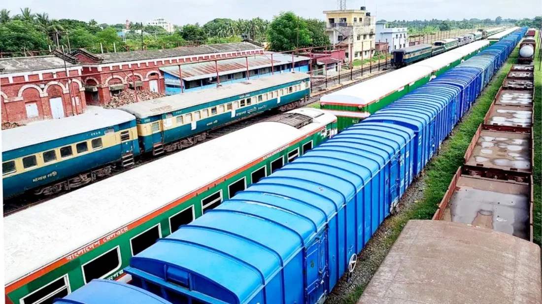 পশ্চিম রেলের পাকশী বিভাগে পণ্যবাহী ট্রেনের আয় অর্ধেকে নেমেছে