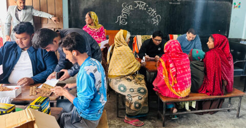 নাটোরে ‘এক টাকায় স্বাস্থ্যসেবা’ পেল ৫ শতাধিক রোগী