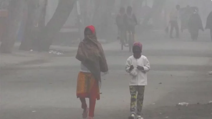 কনকনে শীতে বিপর্যস্ত কুড়িগ্রামের জনজীবন