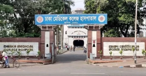 রাজধানীর রাস্তায় পড়েছিল বৃদ্ধার মরদেহ