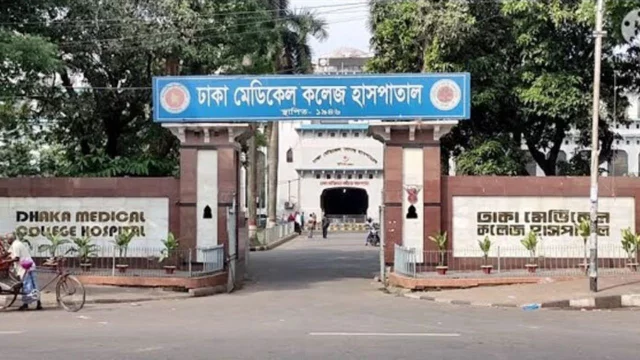 রাজধানীর রাস্তায় পড়েছিল বৃদ্ধার মরদেহ