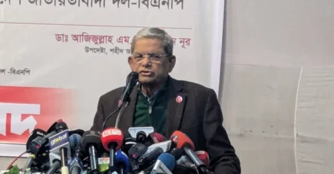 নিরপেক্ষ ভূমিকা পালন করতে পারছে না অন্তর্র্বতী সরকার: মির্জা ফখরুল