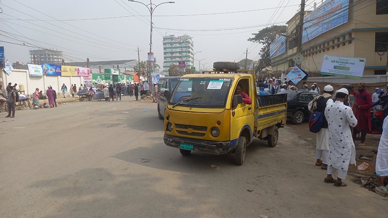 মধ্যরাত থেকে ইজতেমা এলাকায় বন্ধ থাকবে গণপরিবহন, বিকল্প নির্দেশনা