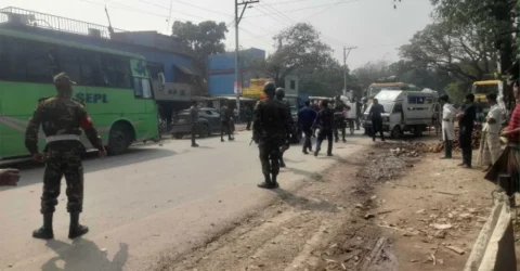 রাজশাহীতে টিসিবির কার্ড নিয়ে বিএনপির ২ গ্রুপের সংঘর্ষ