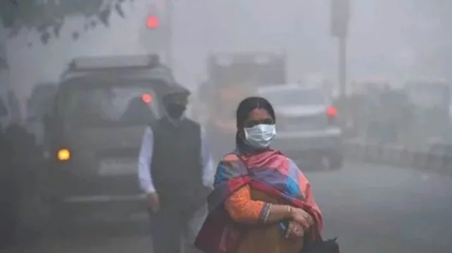 ঢাকার বাতাস ‘অস্বাস্থ্যকর’, বায়ুদূষণে শীর্ষে লাহোর